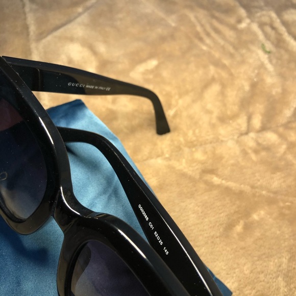 Gucci SunGlasses main image 4